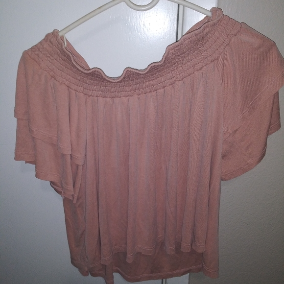 Sm Ontwelfth ruffled top - Picture 3 of 3